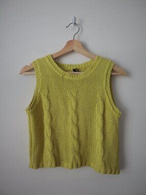 BanJara Cable Knit Open Back Sleeveless Sweater | M